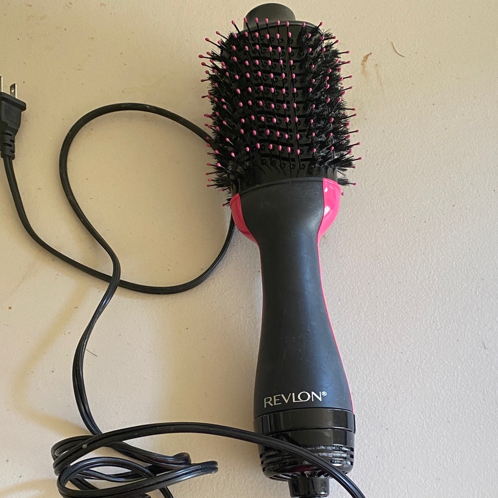 Revlon Black and Pink Styling Brush